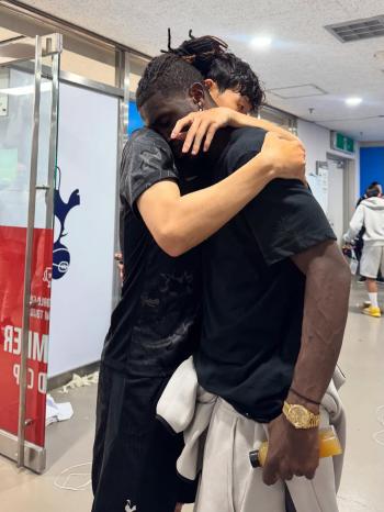 Exclusive report! You should've gone out like Heungmin! Rumors of renewed contracts with tears → Blame...insincere, unsettling players