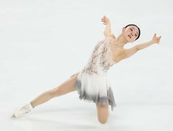 Figure skating Cha Jun-hwan → 女 Shin Ji-ah and Milan are visible. Top rankings in the first round of Olympic trials