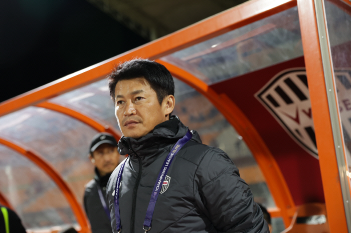 It is a rumor that he will be appointed to Ulsan Director, you can't go to Korea? Final stage of negotiations with media Shimizu