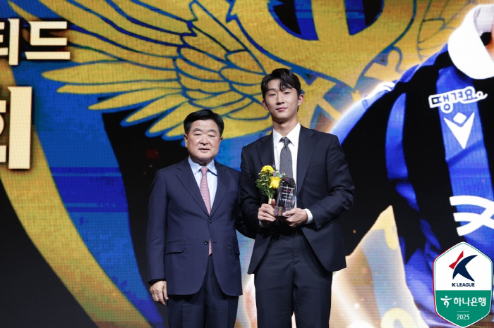  K League 2 Best 11, Best DF is Lee Joo-yong, Kim Gun-hee, Benicio Shin Jae-won