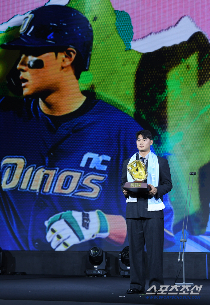  Shortstop Kim Ju-won's glorious moment