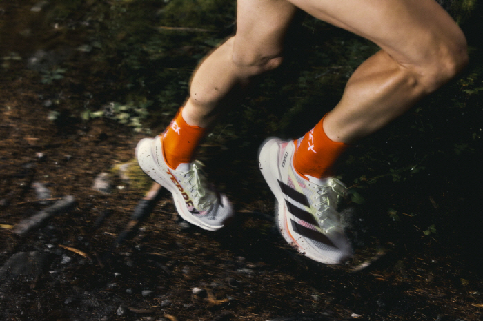 Adidas Terex Launches Next-Generation Ultra-Long-Range Trail Running Shoes 'Agravic Speed Ultra 2'