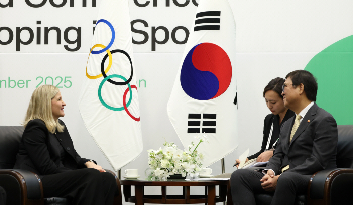 IOC President Coventry Visits Korea for the First Time, Confirms the Korean Government's Will to the Jeonju Olympics Questions, and Continues Close Relationship (Busan WADA General Assembly Site)