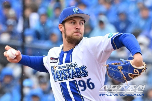 It's not an offer situation. Yokohama let go. a controversial bower that won a Cy Young Award. Are you retiring now