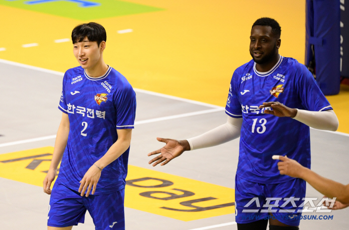  Kim Joo Young Benon, good teamwork