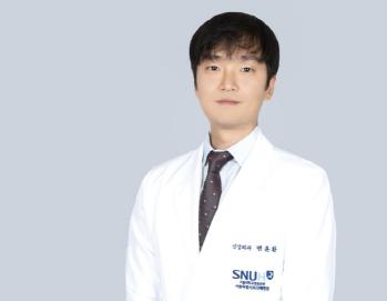 40% postoperative recurrence rate atypical meningioma, what are the risk signs?