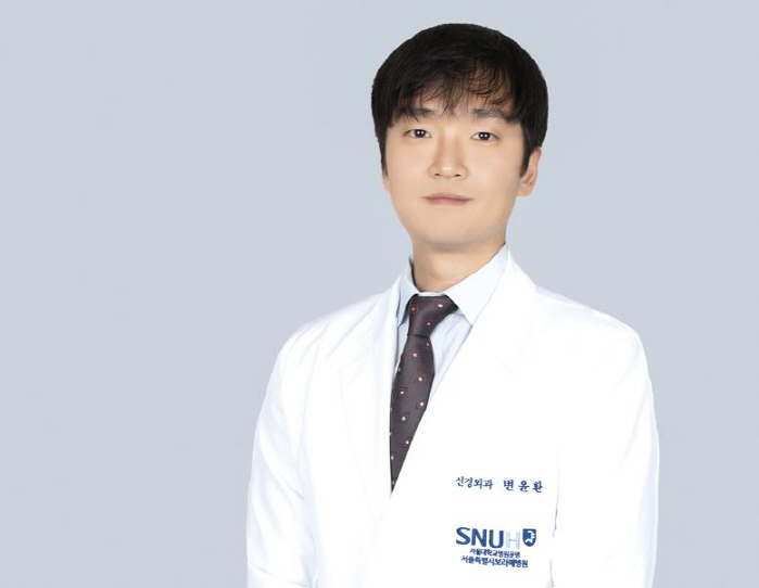 40% postoperative recurrence rate atypical meningioma, what are the risk signs?