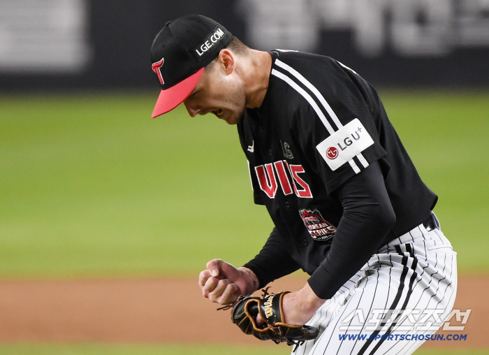 Austin 1.7 million, Chirinos 1.4 million, and Tolhurst 1.2 million. Re-signing with the trio other than the LG winner. 2026 Power Composition virtually concluded