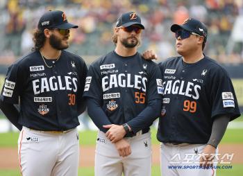 For the first time in KBO history, simultaneous export of KRW 58.6 billion was this much