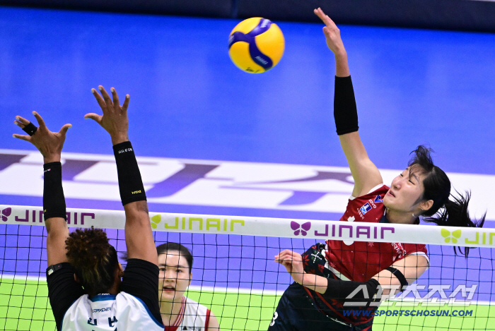 Four blocks with a 52% success rate. Hyundai Engineering & Construction's ace in Korea has risen to second place. I can only do what I can. 