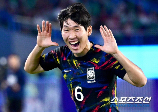 How can this be the case with Hong Myung-bo's second super crisis, Park Ji-sung's second serious fall for two consecutive years failed → League Ando considers terminating the loan contract for the candidate to be released in four months