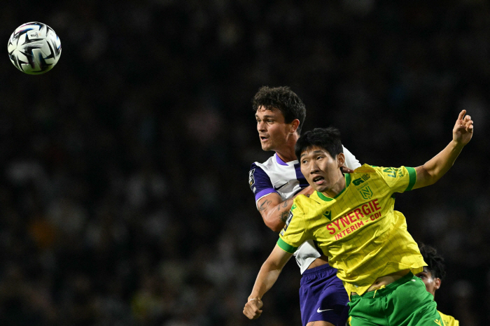 How can this be the case with Hong Myung-bo's second super crisis, Park Ji-sung's second serious fall for two consecutive years failed → League Ando considers terminating the loan contract for the candidate to be released in four months