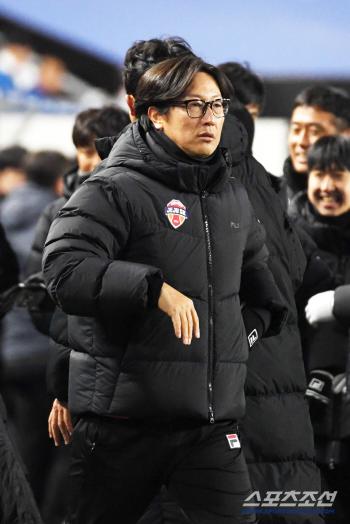 The key to recovery is not changing the economic concept. What is the positive point of Jeju and coach Kim Jung-soo's choice in the first round? 2 consecutive scoreless games 