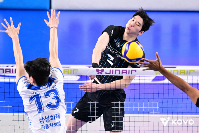 Leo scored 6,000 points → Heo Soo-bong scored 3,000 points, overwhelming Hyundai Capital's complete victory in the shutdown...Samsung Fire & Marine Insurance's Fall Without Exit, 6 consecutive losses in 2R 