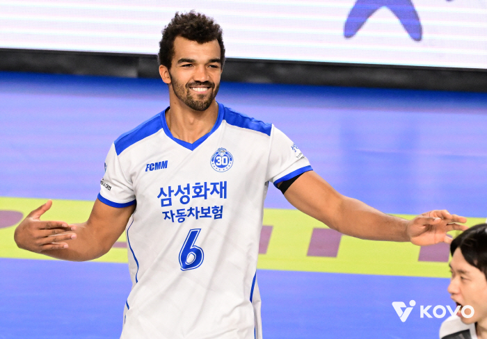 Leo scored 6,000 points → Heo Soo-bong scored 3,000 points, overwhelming Hyundai Capital's complete victory in the shutdown...Samsung Fire & Marine Insurance's Fall Without Exit, 6 consecutive losses in 2R 