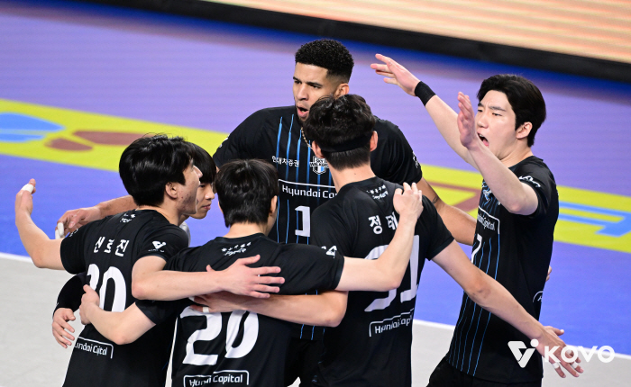 Leo scored 6,000 points → Heo Soo-bong scored 3,000 points, overwhelming Hyundai Capital's complete victory in the shutdown...Samsung Fire & Marine Insurance's Fall Without Exit, 6 consecutive losses in 2R 