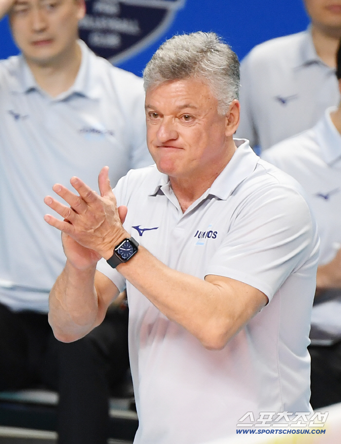 2R wins → Now 10 consecutive wins...Rest well and look forward to cheering for you at home