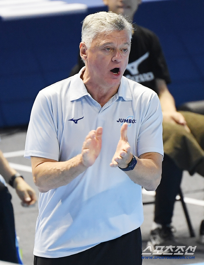 Eight consecutive wins → No. 1 sprint is calm...It's still early