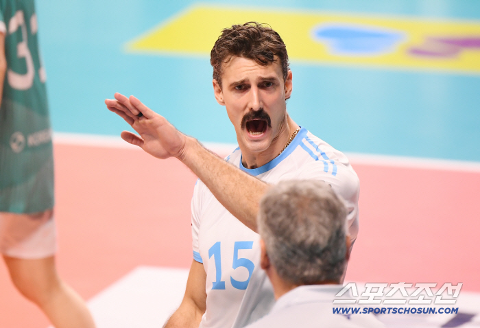 Is it for real that you won 9 games in a row? Russell Jung Ji-seok Exploded Korean Air's High Flight...Grab Woori Card and wrap up the 2R victory.