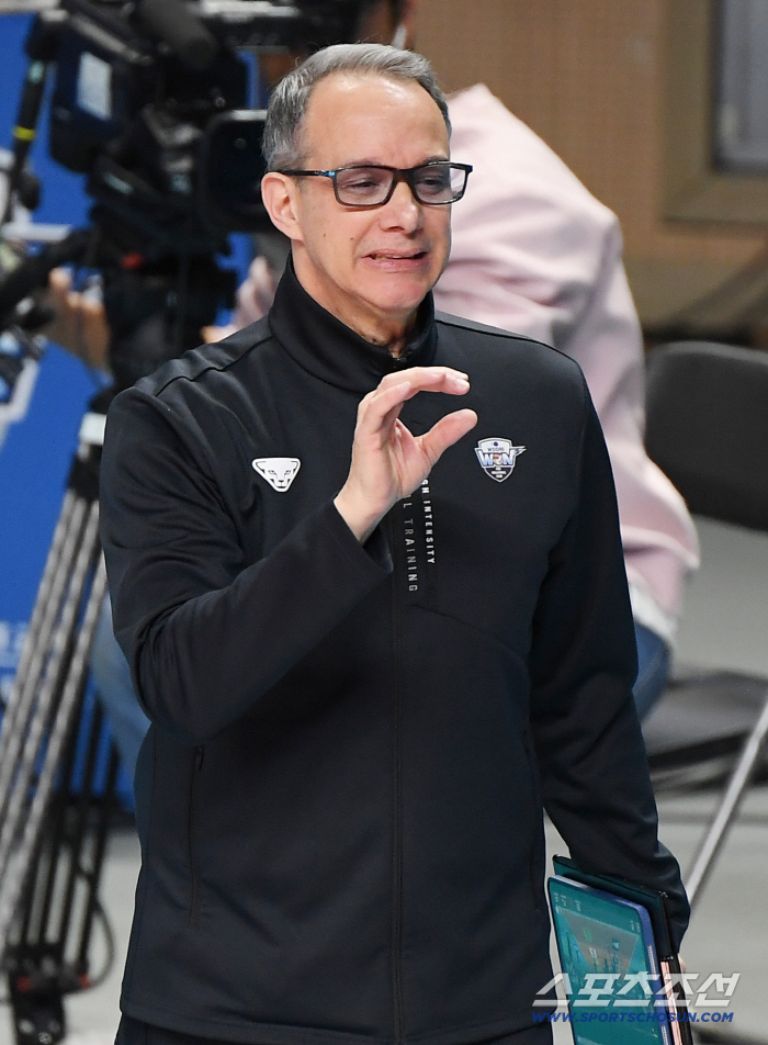 Korean Air was also strong...There was a big difference between serving and defense for three consecutive games