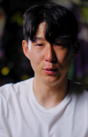  Tottenham official announcement Son Heung-min is scheduled to say his last goodbye to Tottenham. Son Heung-min is also very happy to make a mural of Son