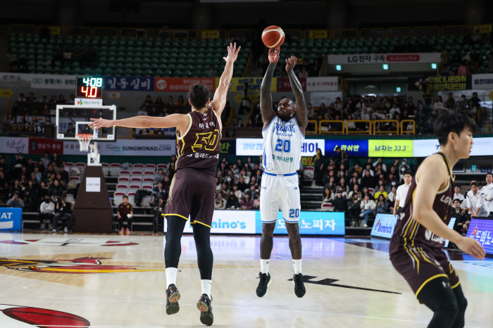 Yang Woo Hyuk's debut. Two points, plenty of potential! Korea Gas Corporation 66 to 64, overpowering LG. The construction of gas has changed