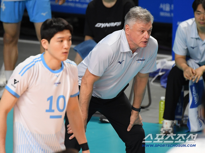  Coach Henan's game is not going well