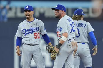 Rojas Thanks For His Mentality, Colleague Who Made 536.8 Billion Big Bang Shortstop, Retires After Another Year in LAD