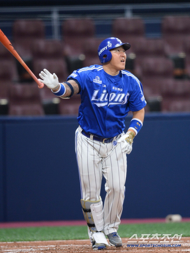 Samsung, which was desperate for Uta, invested 4.1 billion won instead of 2.6 billion won to bring in Choi Hyung-woo, the final version of the romantic baseball league