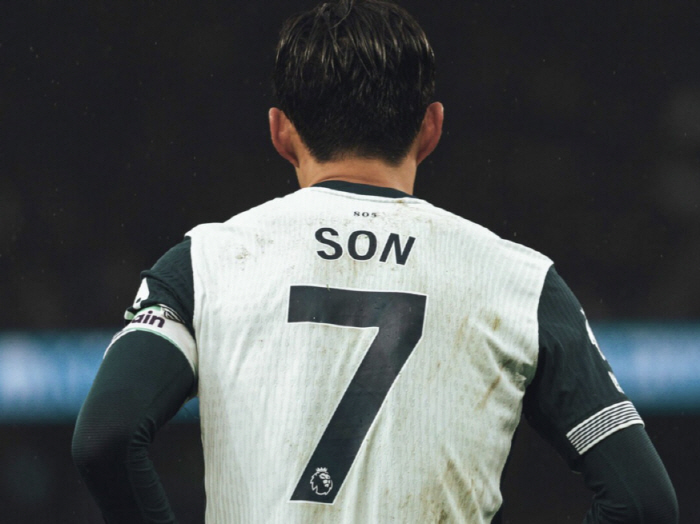 SON 7's permanent number → Dongsang? Son Heung-min made an official announcement himself. I'm happy to go back to Tottenham, to celebrate the legacy of legendary gift Ye-Son