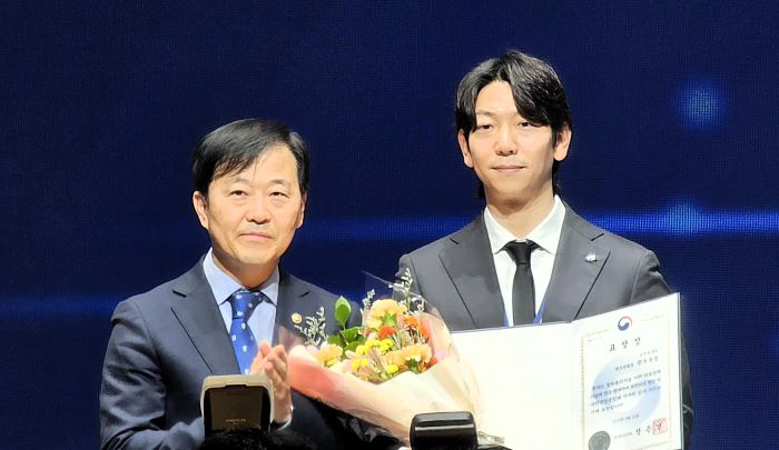 Sunwoo Woong-sang, Director of Research at Gachon University Gil Hospital, Commended the Minister of Health and Welfare for Contributing to National Medical Data Innovation