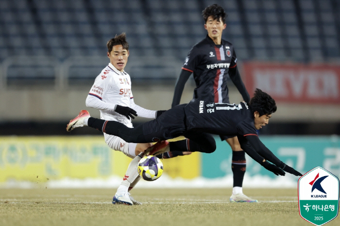 Captain Vasani's winning goal Bucheon FC's new history, goal post OUT 2 times Suwon FC 10 and winning its first promotion PO