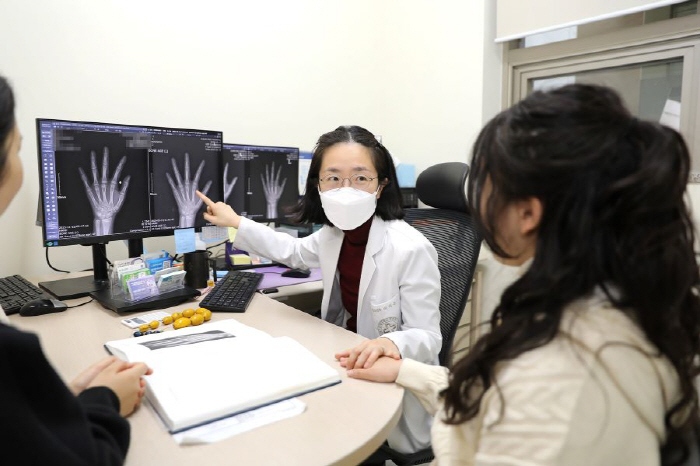 Why does my child gain weight?Professor Lee Ji-eun of Ilsan Paik Hospital suggests directions for improving childhood obesity