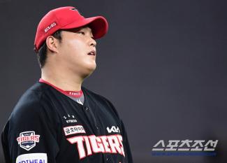 Is it the top priority in negotiations with Kia, the number one pitcher who is unlucky, to take compensation other than 20 players