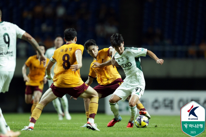 Double Jeonbuk vs Gwangju for the first time. Big Bang, Tiago vs Hayes
