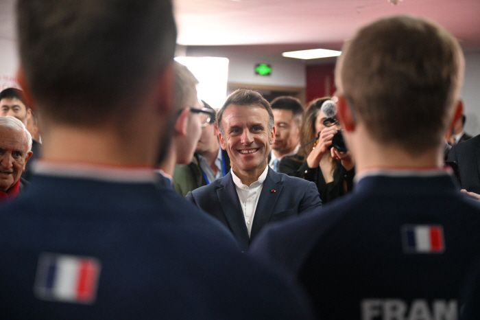 Ping-Pong Diplomacy's Advent Sports ♥ President makes a surprise visit to the World Cup site for mixed teams of Chengdu