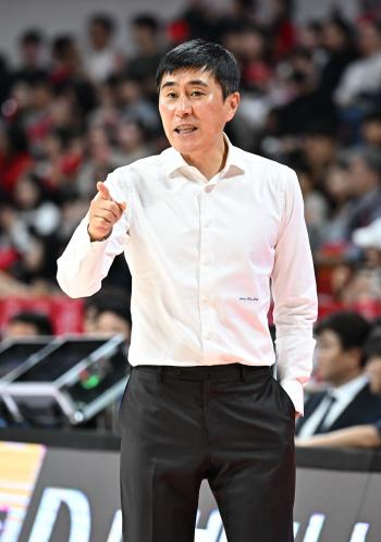  Coach Lee Sang-min was worried about 3 games in 4 days, but the players' mental strength won