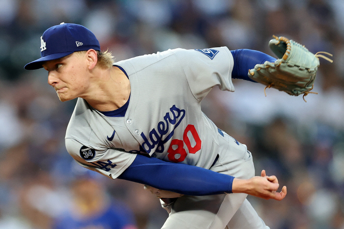 Scoobull Trade Package Shocking! LAD GlassnowCNPromising Outfielder, this is 100% success rate?