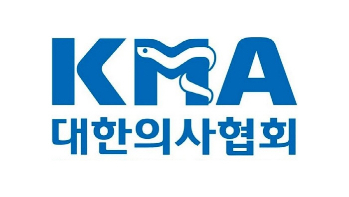 Controversy over Park Na-rae's injection aunt, illegal medical practice by the doctors' association, and calls for a thorough investigation