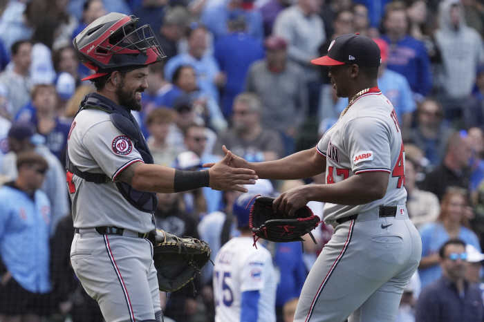 Shocking trade is here! I can't believe I'm selling the prospect of the No. 1 catcher → This is good enough to go to hell. 157km left-hander