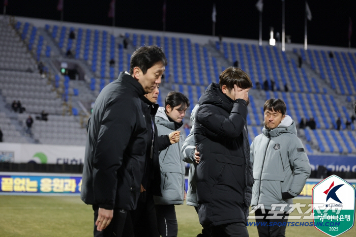 Suwon FC fans, I'm sorry. Director Kim Eun-joong's tears X Choi Soon-ho's use of heavy responsible caps should not be reduced even if part 2 falls off (Suwon Bucheon PO site)