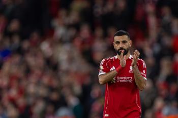 The worst bomb interview in EPL history Salah, Slot sniping interview → Egyptian king ♥ Did he cross the river with Liverpool that he will never return