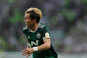 You're the first contributor to the promotion. Tossagupin? Kunimoto, who was mentioned as MVP, abruptly withdrew...Why