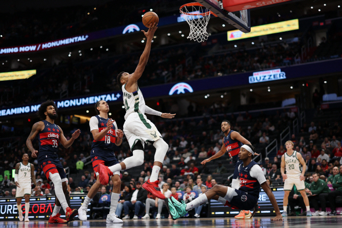 Antetokounmpo? Not interested! a shocking reaction. OKC butterfly effect, lowered Greek monster value. Why?