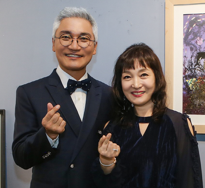 Estekpo Port Woori Hospital, an event to share kimchi for North Korean defectors during the warm winter with the taste of their hometowns