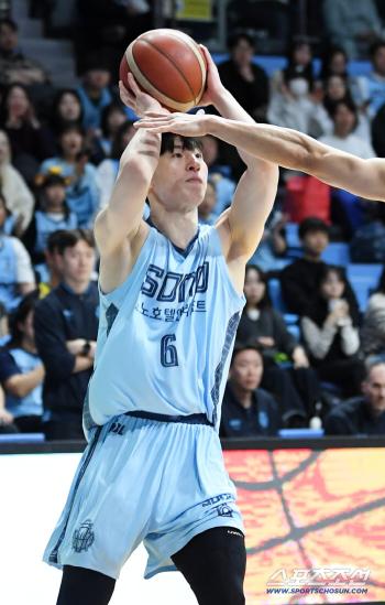  Lee Jung Hyun and Lim Jung Jo Jun