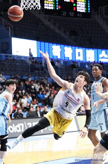 Sono Killer Jeong Kwan-jang, Sono 8778 wins, 3 consecutive wins...Even in the O'Brien's absence, the native gums worked hard