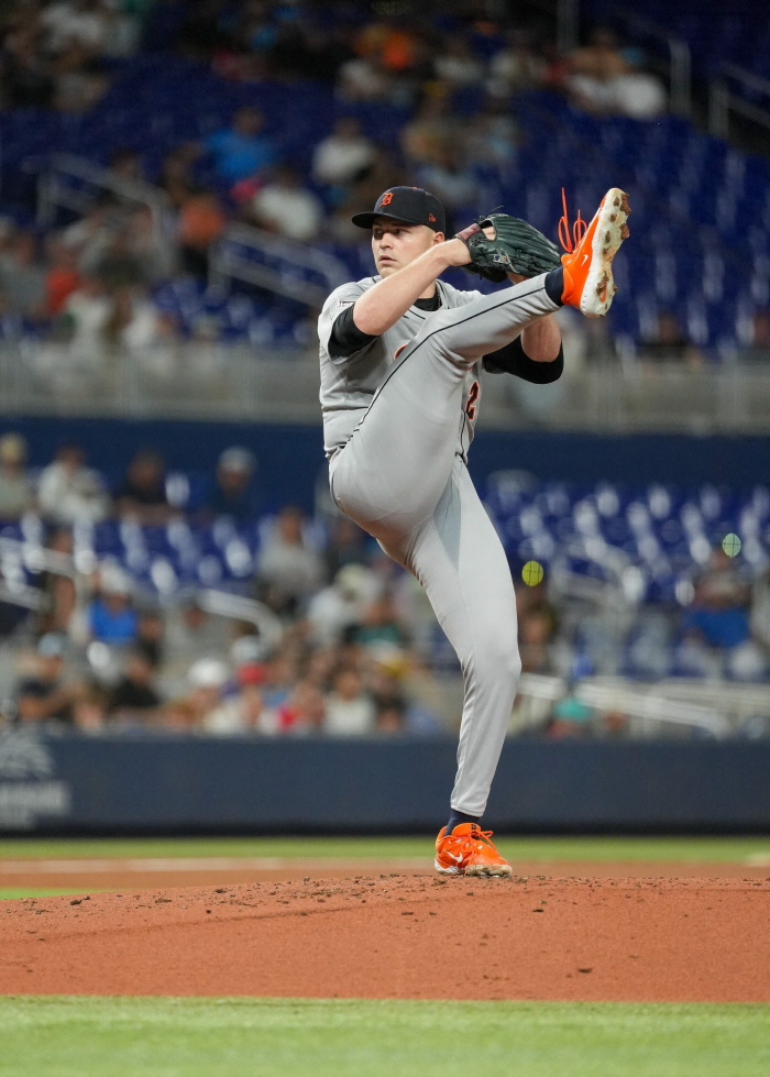 400 million 2x Cy Young Award Who's Buying, No Non-Trading Player DET Blitz Declaration Scubal, LAD Are You Really Going?