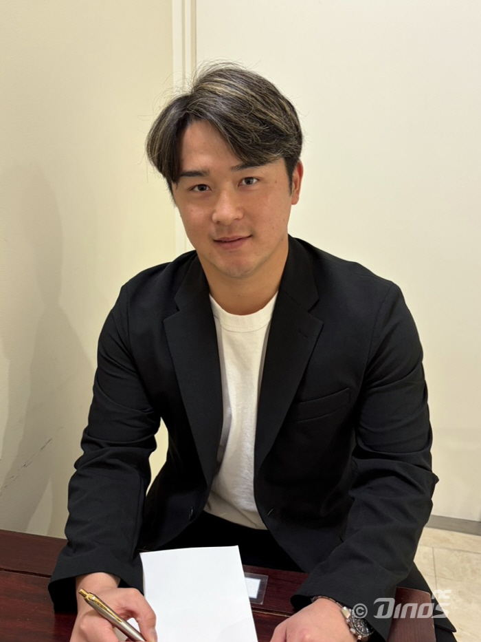A 150km right-hander from Yomiuri came to Korea. NC Asian Quarter Contract