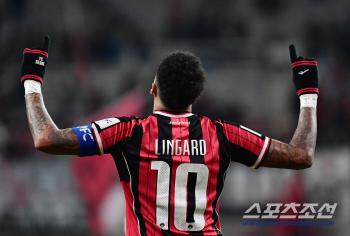  Last goal gift to Lingard FC Seoul fans